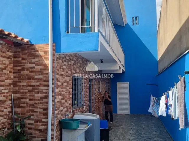 Sobrado com 200m² 3 quartos e 3 banheiros, à venda, no bairro Jardim Piazza di Roma em Sorocaba