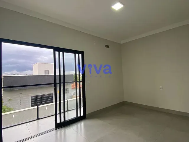 Sobrado 3 quartos e 5 banheiros, à venda, no bairro Garavelo Residencial Park em Aparecida de Goiânia