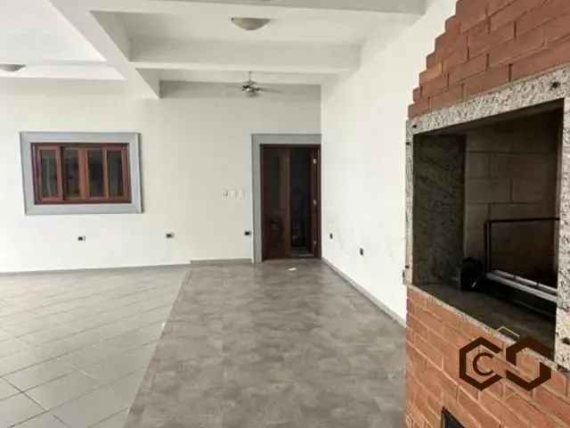 Sobrado com 388m² 5 quartos e 4 banheiros, à venda ou para alugar, no bairro Aqui se Vive em Indaiatuba