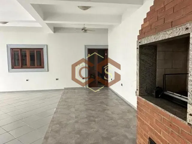 Sobrado com 388m² 5 quartos e 4 banheiros, à venda, no bairro Aqui se Vive em Indaiatuba