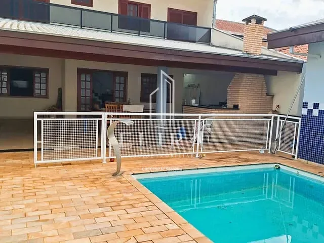 Sobrado com 250m² 3 quartos e 3 banheiros, à venda, no bairro Jardim Dona Regina em Santa Bárbara D'Oeste