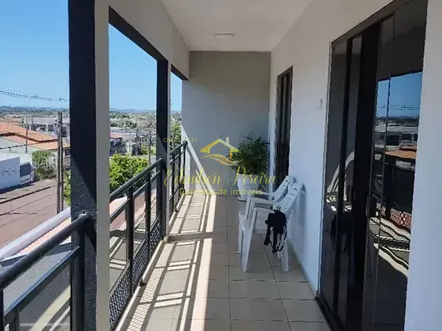 Sobrado com 250m² 3 quartos e 4 banheiros, à venda, no bairro Jardim do Leste em Londrina