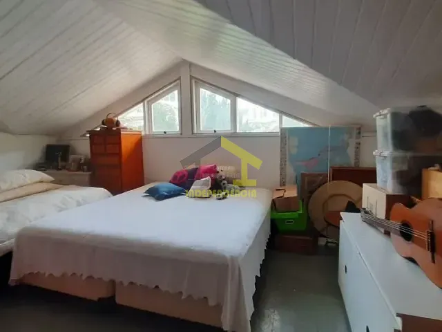Sobrado com 725m² 3 quartos e 5 banheiros, à venda, no bairro Alphaville em Santana de Parnaíba