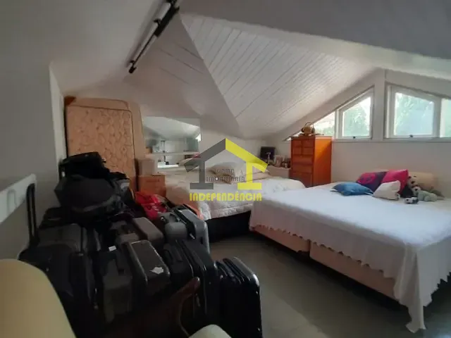 Sobrado com 725m² 3 quartos e 5 banheiros, à venda, no bairro Alphaville em Santana de Parnaíba