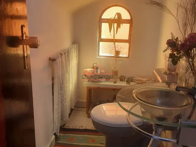 Sobrado com 125m² 3 quartos e 1 banheiro, à venda, no bairro Jardim Maria Tereza em Barueri