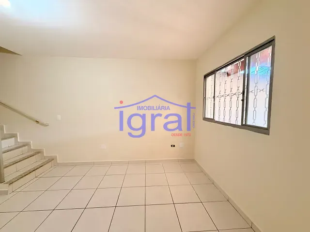 Sobrado 2 quartos e 2 banheiros, para alugar, no bairro Vila Guarani (Z Sul) em São Paulo