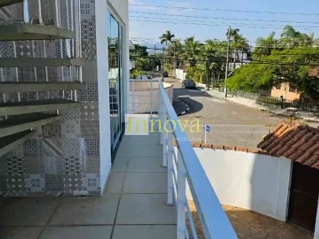 Sobrado com 300m² 4 quartos e 2 banheiros, à venda, no bairro Portal do Patrimonium em Caraguatatuba