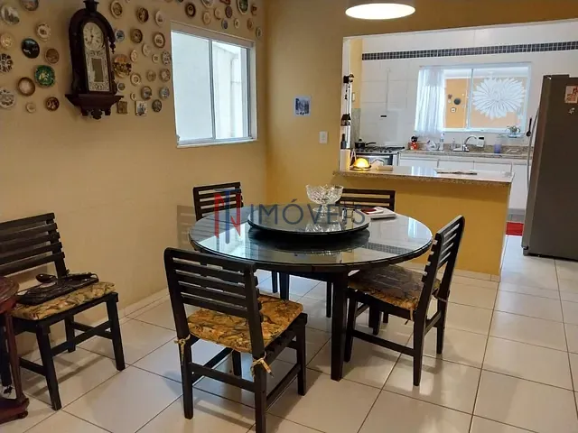 Sobrado com 152m² 3 quartos e 2 banheiros, à venda, no bairro Jardim Paulista em Atibaia