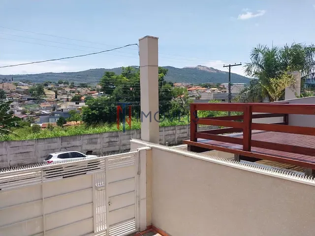 Sobrado com 152m² 3 quartos e 2 banheiros, à venda, no bairro Jardim Paulista em Atibaia