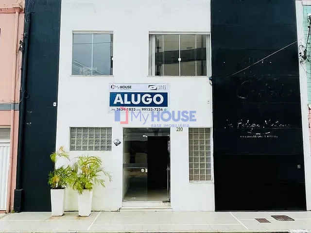 Sobrado para alugar, no bairro Cidade Nova em Ilhéus