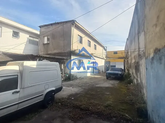 Sobrado com 330m² 2 quartos e 2 banheiros, à venda, no bairro Burgo Paulista em São Paulo