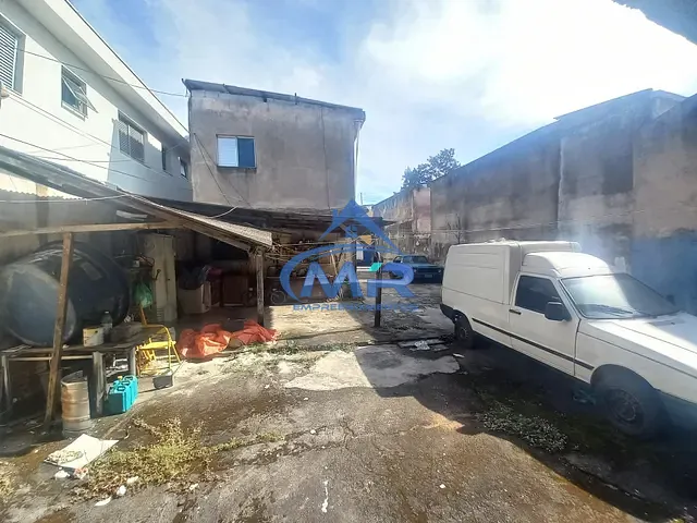 Sobrado com 330m² 2 quartos e 2 banheiros, à venda, no bairro Burgo Paulista em São Paulo