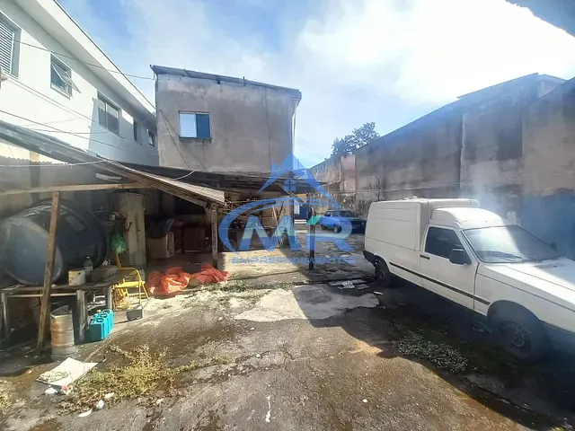 Sobrado com 330m² 2 quartos e 2 banheiros, à venda, no bairro Burgo Paulista em São Paulo