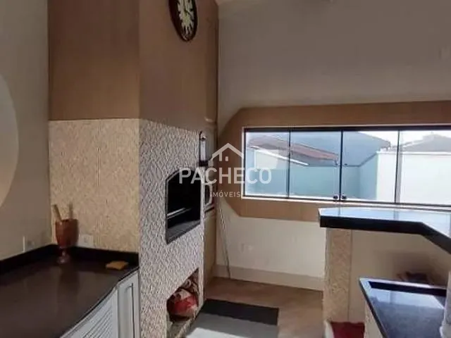 Sobrado com 300m² 3 quartos e 3 banheiros, à venda, no bairro Jardim Alfa em Santa Bárbara D'Oeste