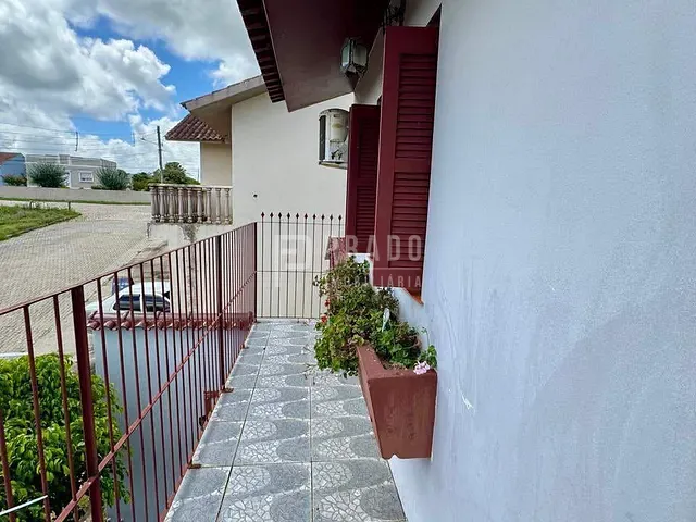 Sobrado com 345m² 2 quartos e 2 banheiros, à venda, no bairro Farroupilha em Piratini