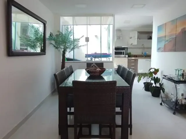 Sobrado com 75m² 2 quartos e 3 banheiros, à venda, no bairro Boracéia em São Sebastião