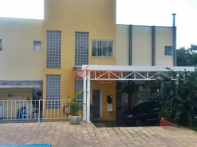 Casa com 1100m² 4 quartos e 5 banheiros, à venda, no bairro Paião em Guararema