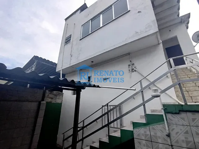 Sobrado 1 quarto e 2 banheiros, para alugar, no bairro Flamengo em Maricá