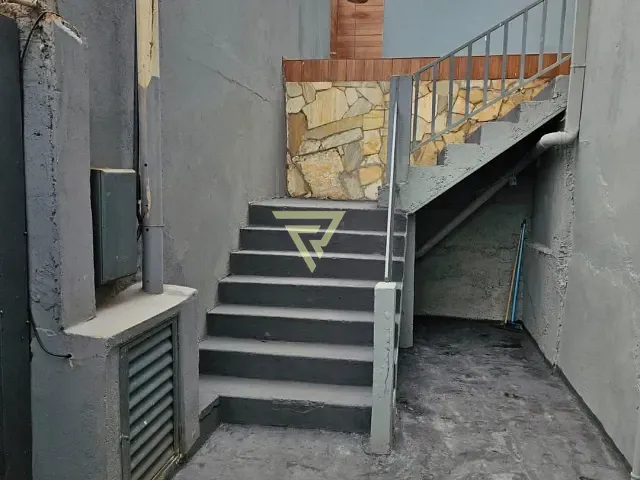 Sobrado com 337m² 5 quartos e 4 banheiros, à venda, no bairro Planalto Verde em Ribeirão Preto