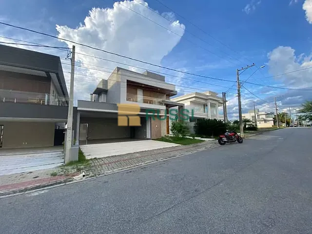 Sobrado com 489m² 4 quartos e 6 banheiros, à venda, no bairro Condomínio Residencial Jaguary em São José dos Campos