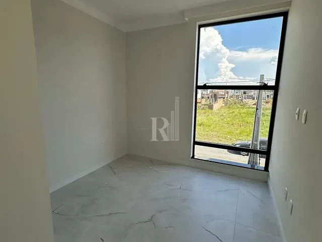 Sobrado com 115m² 3 quartos e 3 banheiros, à venda, no bairro Areias em Tijucas