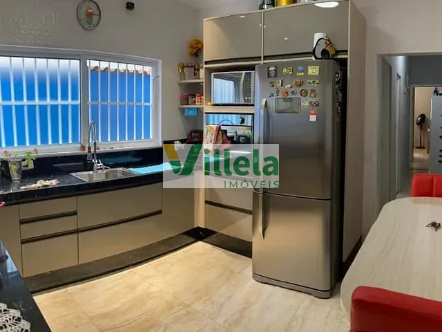 Sobrado 2 quartos e 1 banheiro, à venda, no bairro Cidade Kemel em Poá