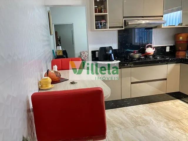 Sobrado 2 quartos e 1 banheiro, à venda, no bairro Cidade Kemel em Poá