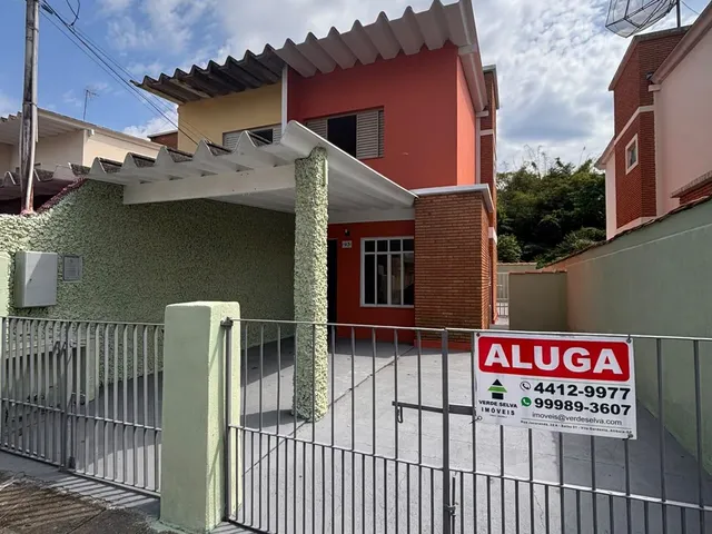 Sobrado com 135m² 2 quartos e 1 banheiro, para alugar, no bairro Vila Thais em Atibaia