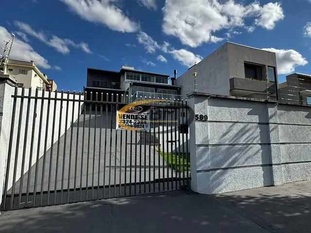 Casa com 360m² 3 quartos e 4 banheiros, à venda, no bairro Portal de Versalhes 1 em Londrina