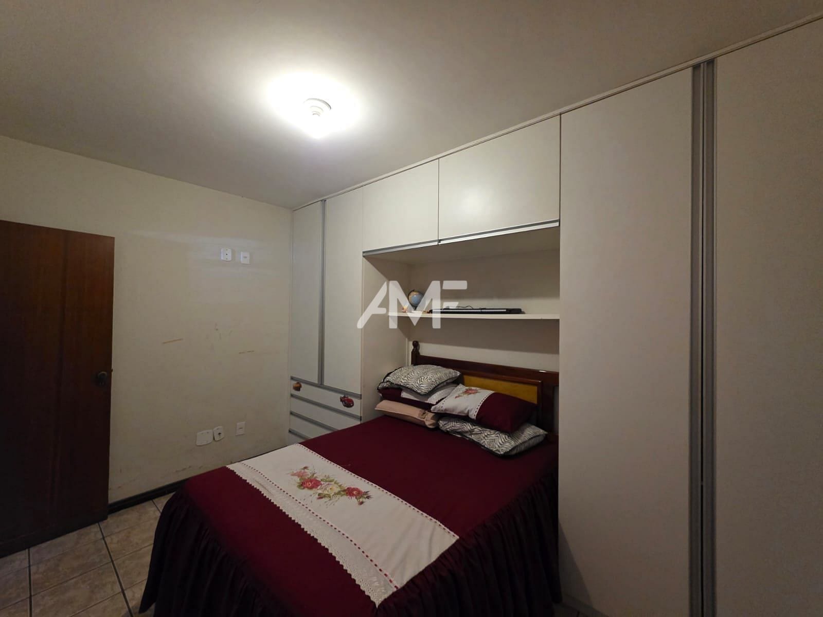Sobrado à venda com 5 quartos, 445m² - Foto 31
