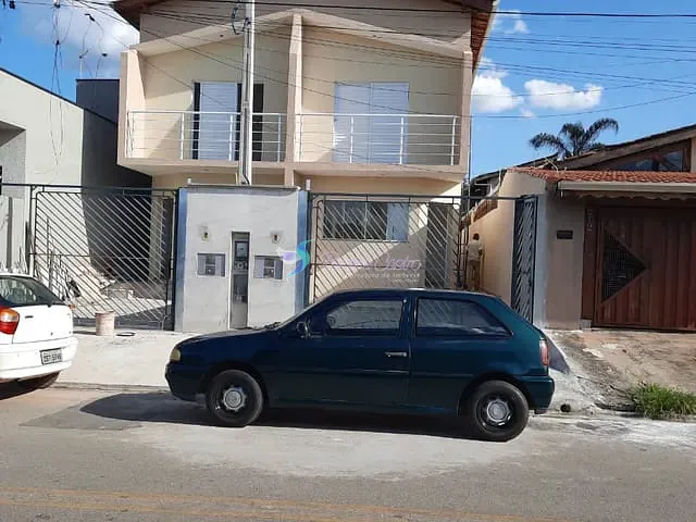 Sobrado com 150m² 3 quartos e 2 banheiros, à venda, no bairro Jardim Brogotá em Atibaia