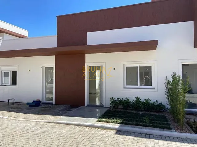 Sobrado 2 quartos e 2 banheiros, para alugar, no bairro Centro em Parobé