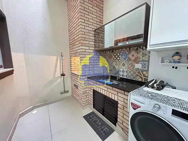 Sobrado com 185m² 3 quartos e 1 banheiro, à venda, no bairro Parque São Domingos em São Paulo