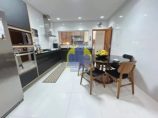 Sobrado com 185m² 3 quartos e 1 banheiro, à venda, no bairro Parque São Domingos em São Paulo