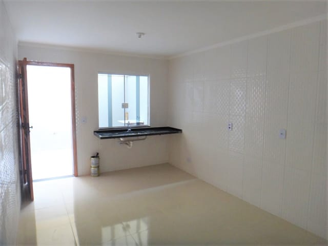 Sobrado com 100m² 3 quartos e 3 banheiros, à venda, no bairro Jardim Eliane em São Paulo
