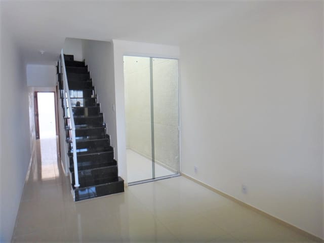 Sobrado com 100m² 3 quartos e 3 banheiros, à venda, no bairro Jardim Eliane em São Paulo