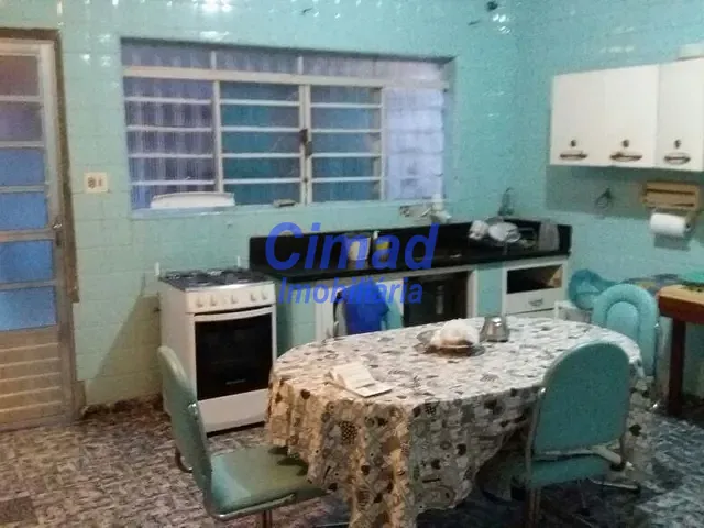 Sobrado 4 quartos e 4 banheiros, à venda, no bairro Canindé em São Paulo