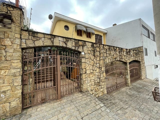 Sobrado com 353m² 6 quartos e 7 banheiros, à venda, no bairro Vila Carrão em São Paulo