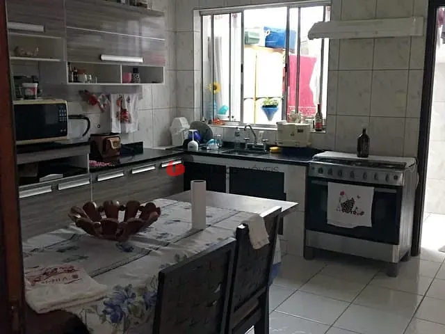 Sobrado com 84m² 2 quartos e 1 banheiro, à venda, no bairro Campestre em Santo André
