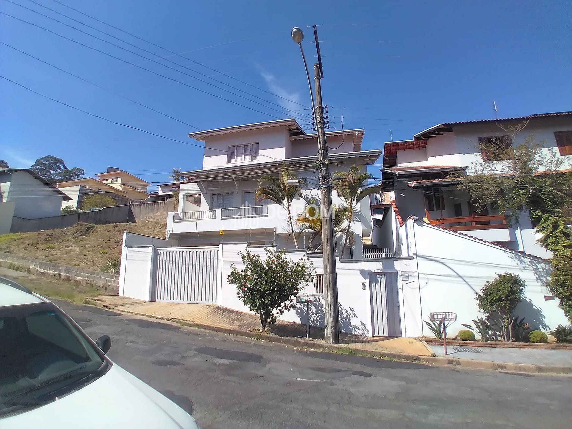 Sobrado, 3 quartos, 230 m² - Foto 1