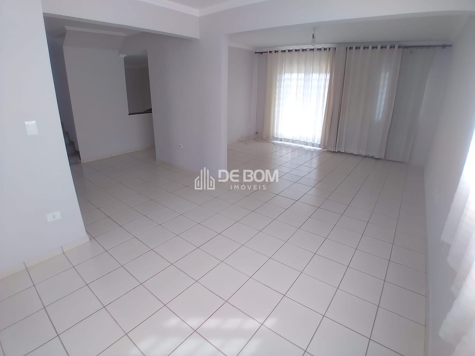 Sobrado à venda com 3 quartos, 230m² - Foto 3