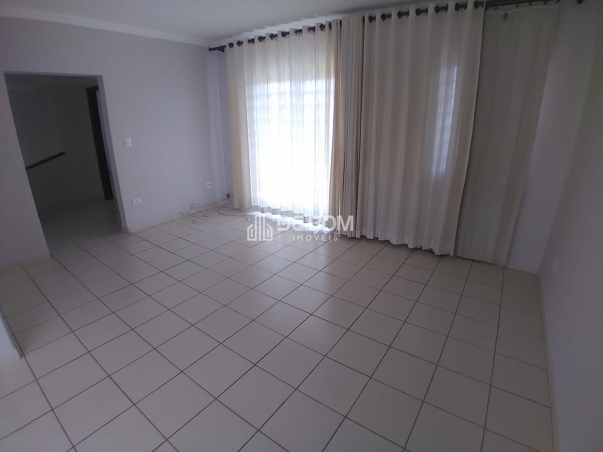 Sobrado à venda com 3 quartos, 230m² - Foto 4