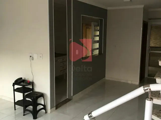 Sobrado 2 quartos e 3 banheiros, à venda, no bairro Jardim Eldorado em Pirassununga