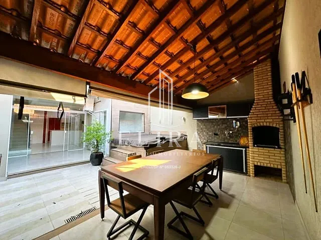 Sobrado com 150m² 3 quartos e 3 banheiros, à venda, no bairro Parque Novo Mundo em Americana