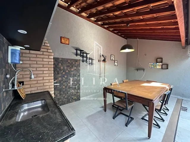 Sobrado com 150m² 3 quartos e 3 banheiros, à venda, no bairro Parque Novo Mundo em Americana