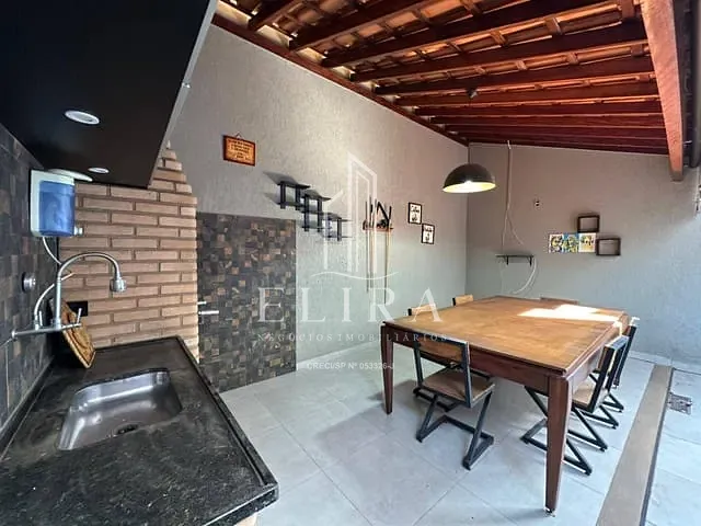 Sobrado com 150m² 3 quartos e 3 banheiros, à venda, no bairro Parque Novo Mundo em Americana