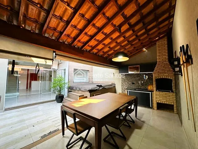 Sobrado com 150m² 3 quartos e 3 banheiros, à venda, no bairro Parque Novo Mundo em Americana
