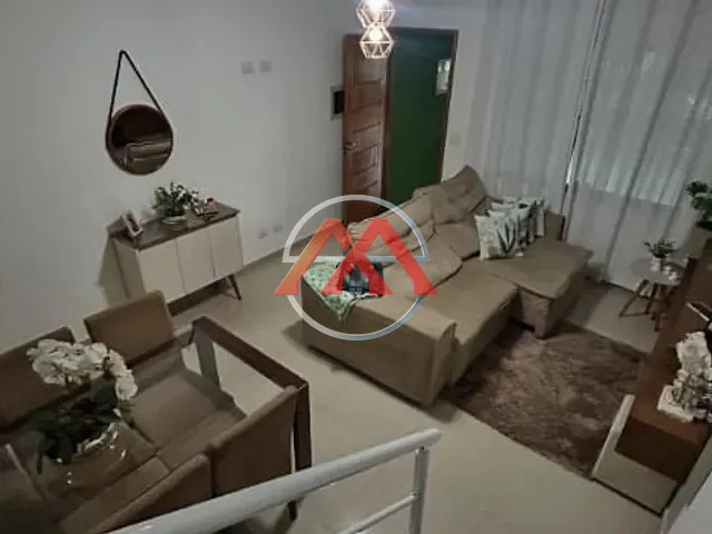 Sobrado 2 quartos e 2 banheiros, à venda, no bairro Jardim Mimar em São Paulo