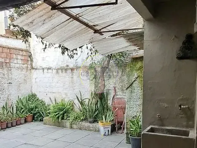 Sobrado 2 quartos e 1 banheiro, para alugar, no bairro Fragata em Pelotas