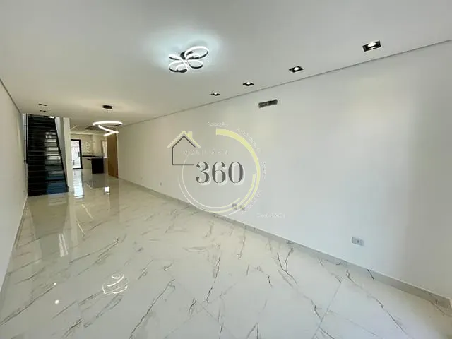 Sobrado com 236m² 3 quartos e 5 banheiros, à venda, no bairro Vila Laís em São Paulo
